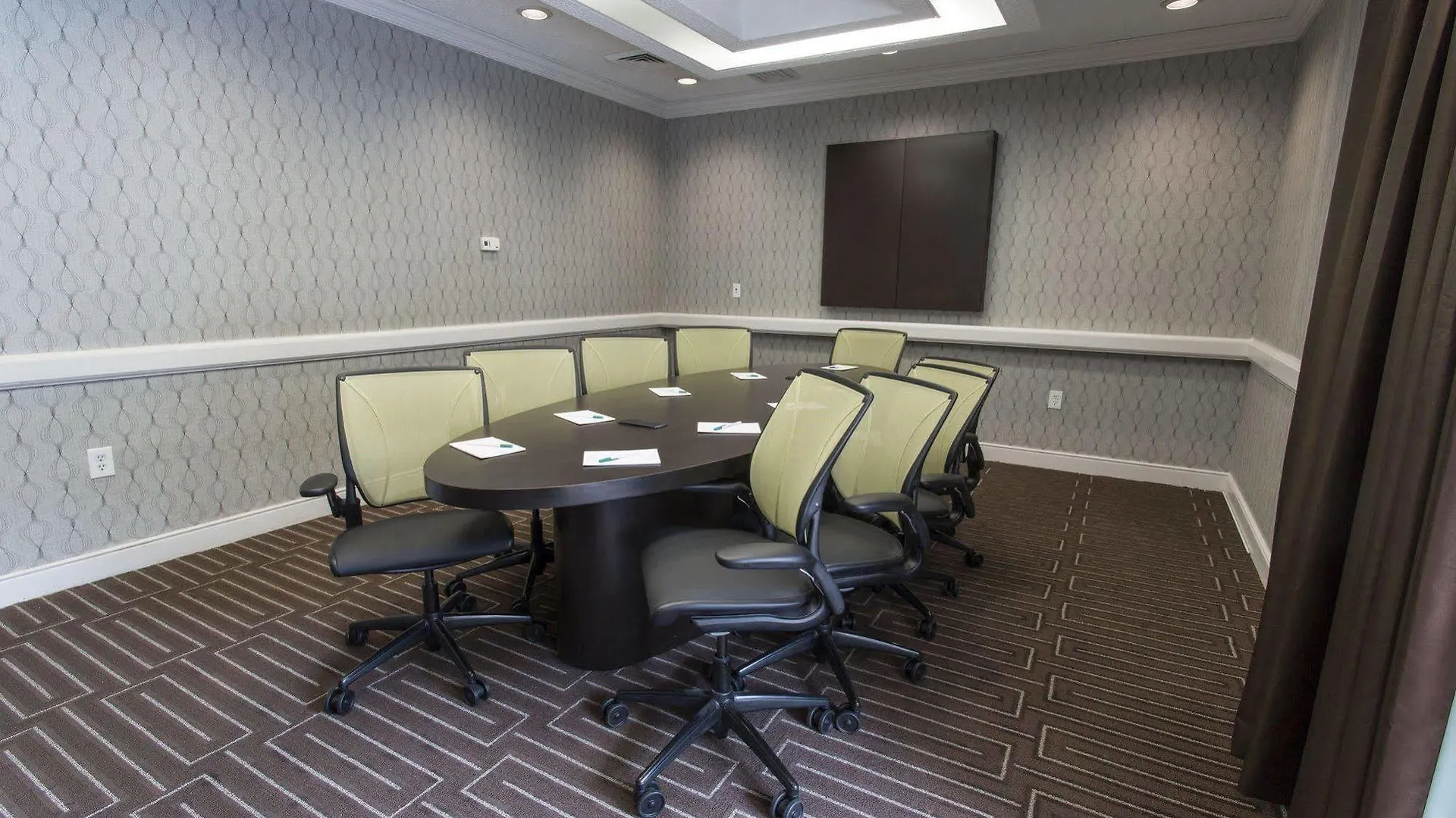 Homewood Suites By Hilton Savannah